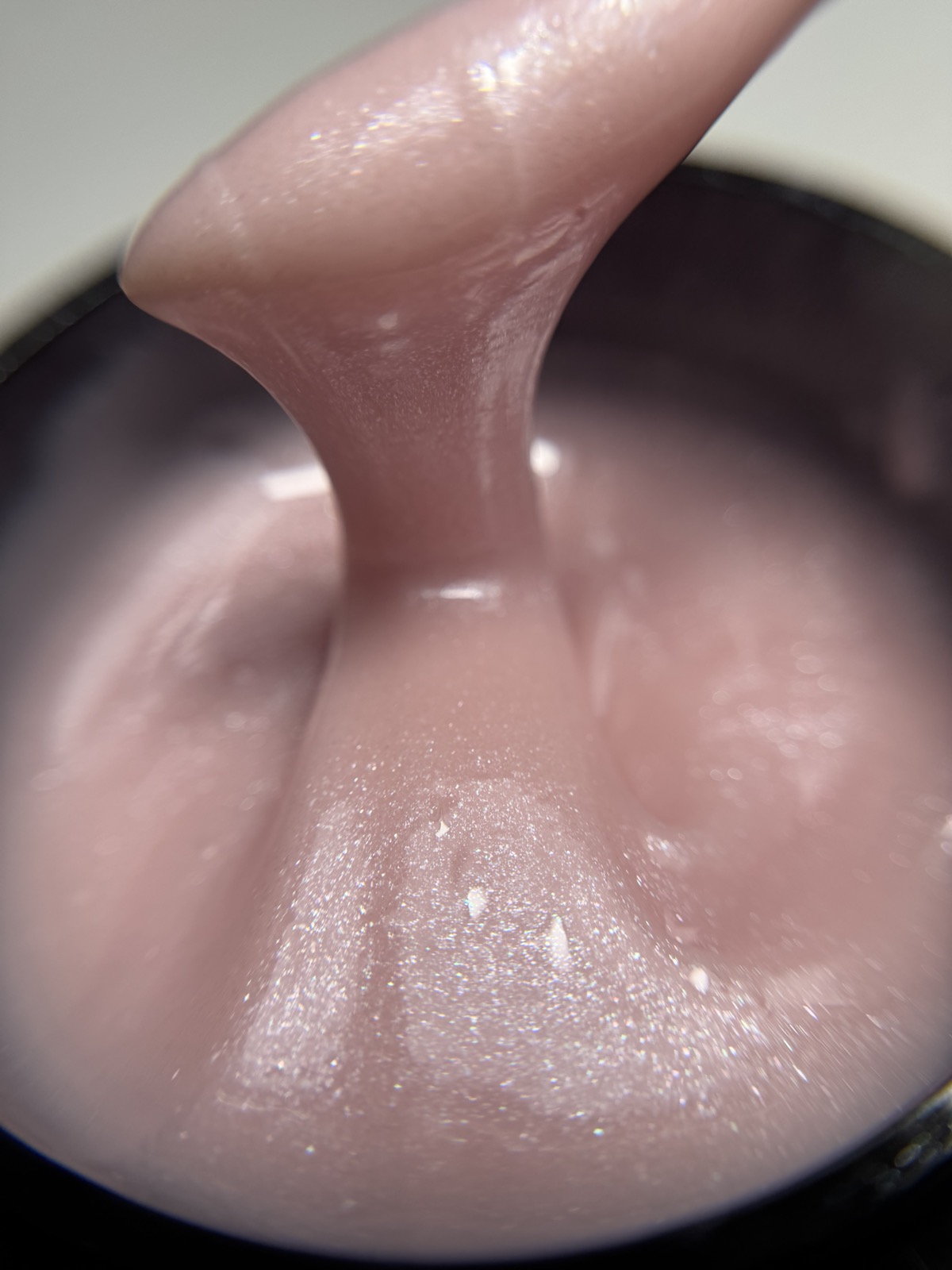 Pearly Pink 3-in-1 Premium Builder Gel 40g
